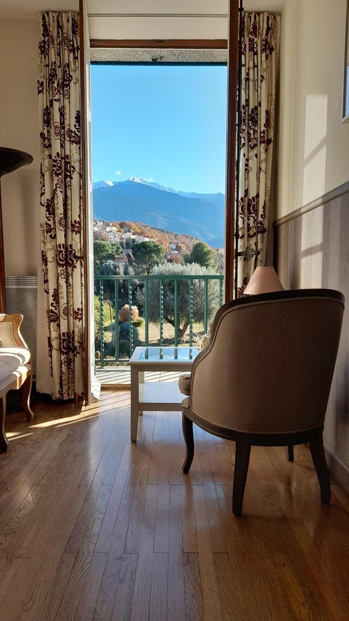 Bed and Breakfast Castell Rose Prades  Zimmer foto