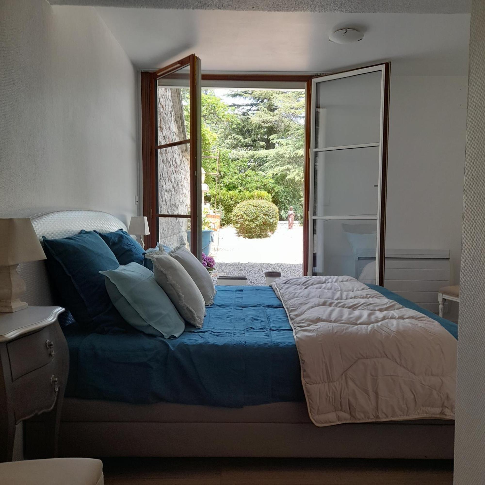 Bed and Breakfast Castell Rose Prades  Zimmer foto